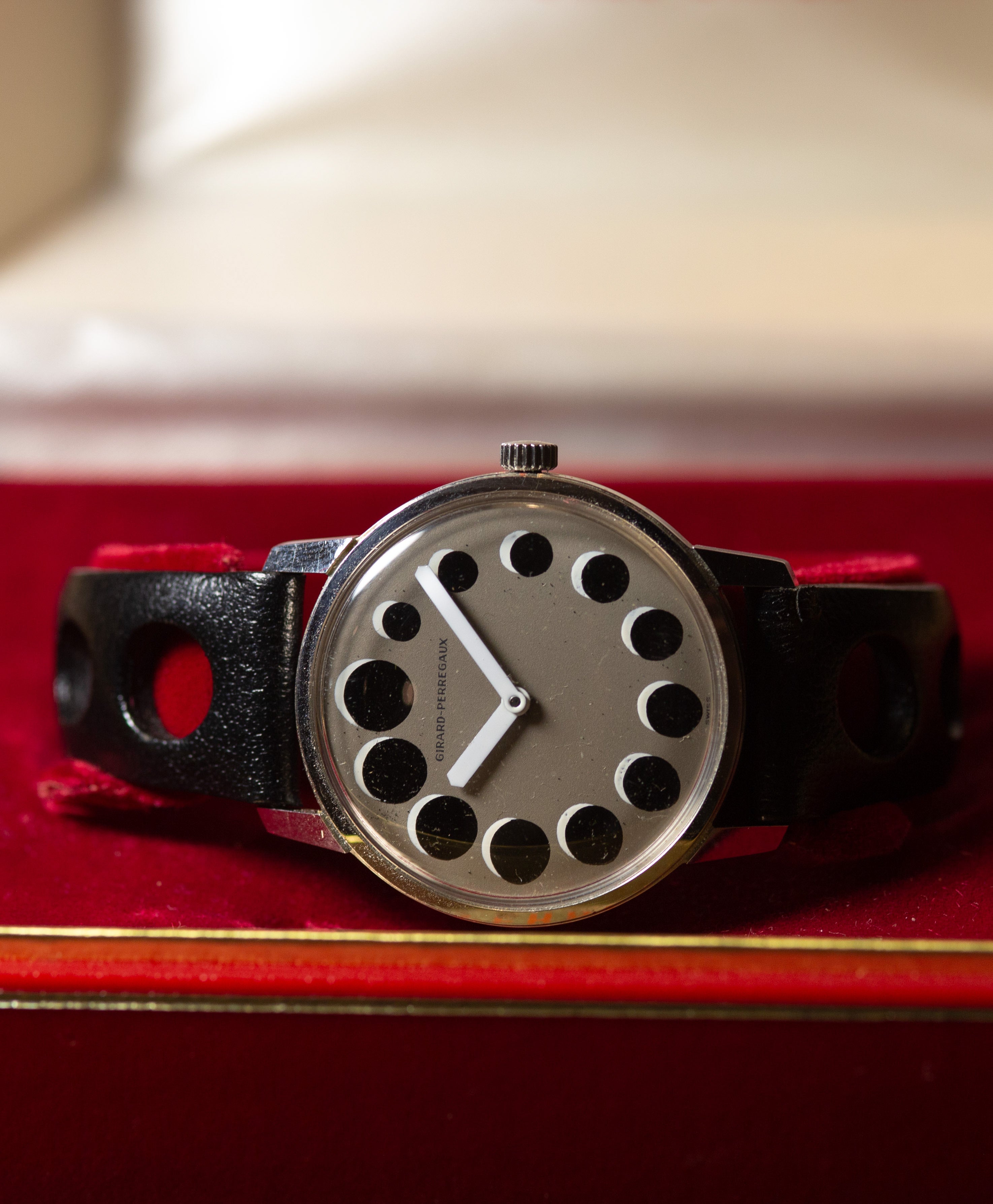 Girard Perregaux Lunar Dot ❌SOLD❌